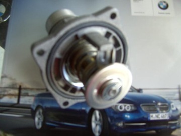 Термостат новий оригінальний BMW E39 E38 X5 E53"