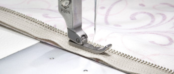 Wąska Stopka do Wszywania Zamków Prawa - P36N Marka Inna