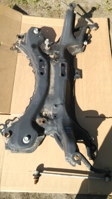 Toyota rav4 санки,wozek,подрамник 13-18