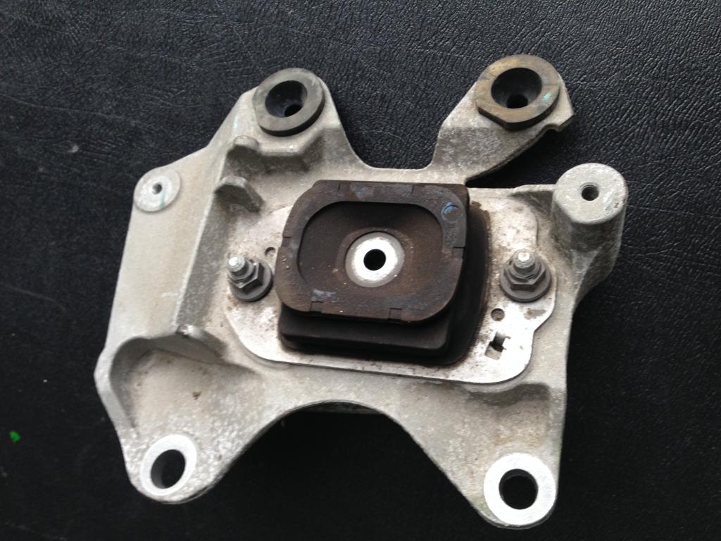 Renault OE 8200277209K 112210001R