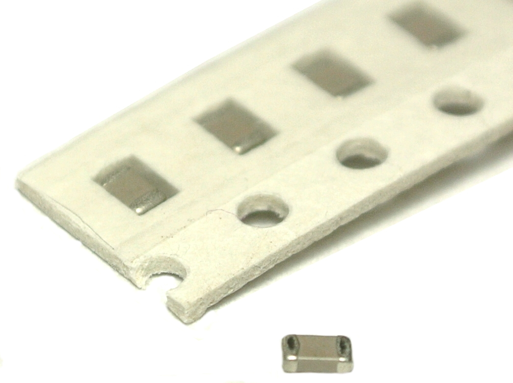 

200pF 50V Smd 0805 Kemet kondensator 50szt #C198