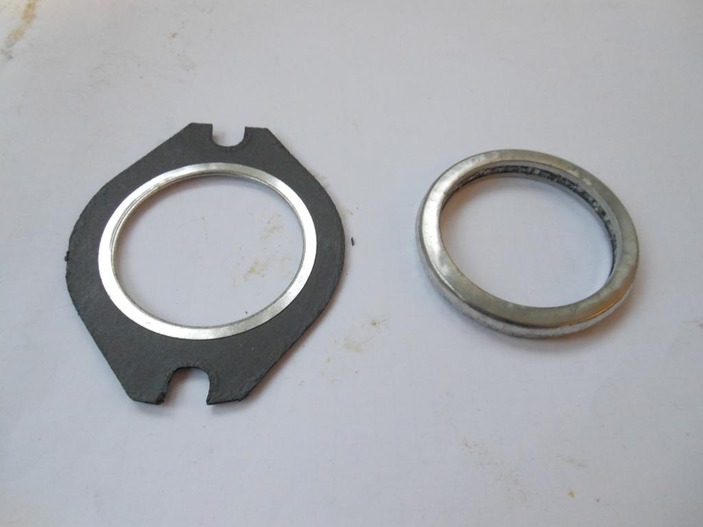 USZCZELKI KOLEKTORA RURY WYDECHOWEJ UAZ WOŁGA ŻUK