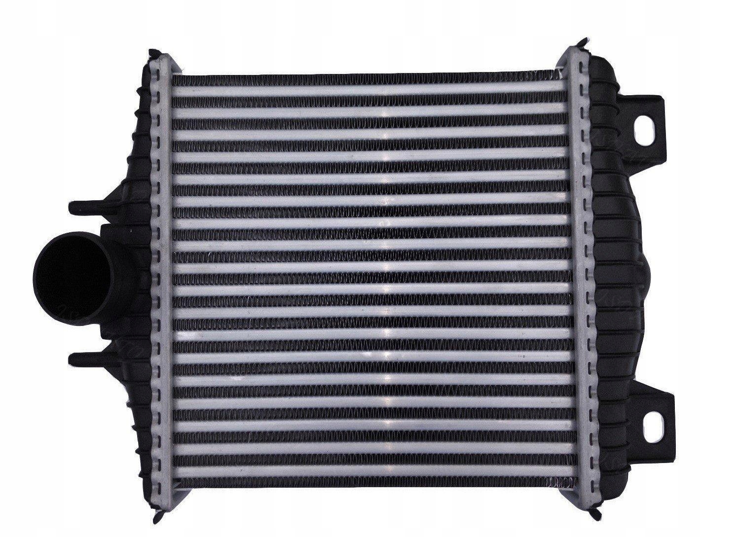 Intercooler RANGE ROVER IV SPORT 12- LR036432 Producent części AHE