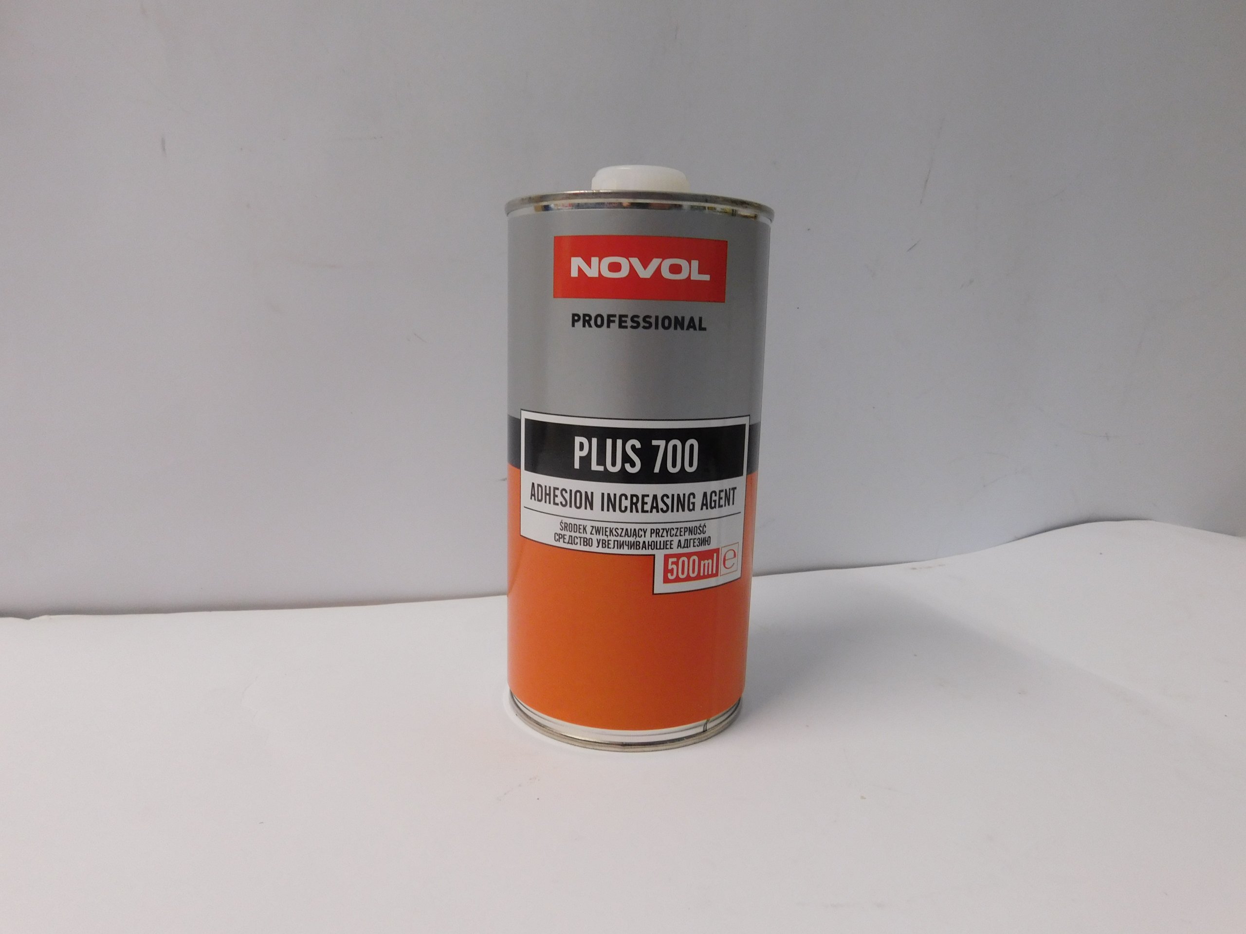 Podkład na plastik do plastiku 0,5L Novol Wydajny