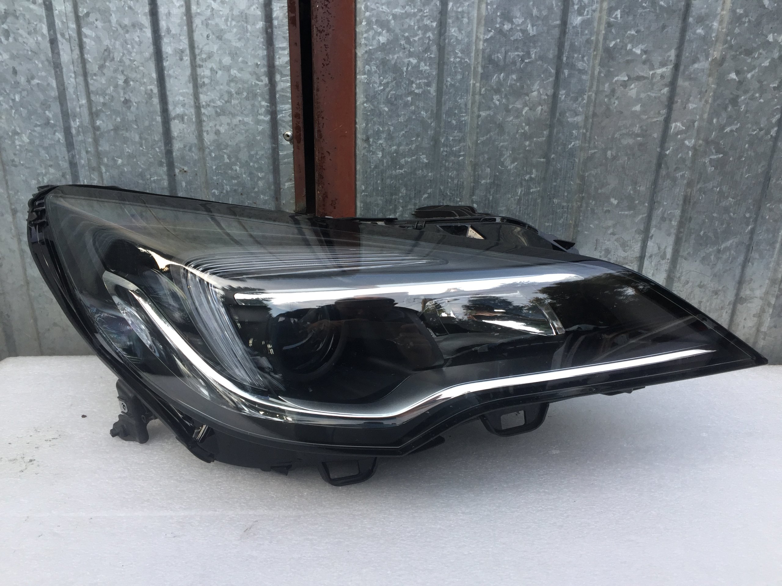 OPEL ASTRA 5 K В LED ПРАВА ФАРА ПЕРЕД 2015-