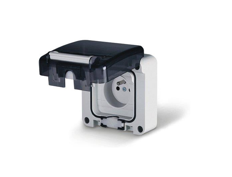 

Gniazdo Pojedyncze IP66 16A 250V 2P+E French Pt