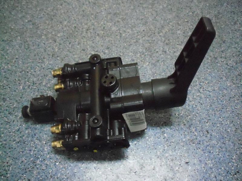 ZAWOR PODNOSZENIA OSI OS NACZEPY HALDEX 338051021 Part manufacturer Other