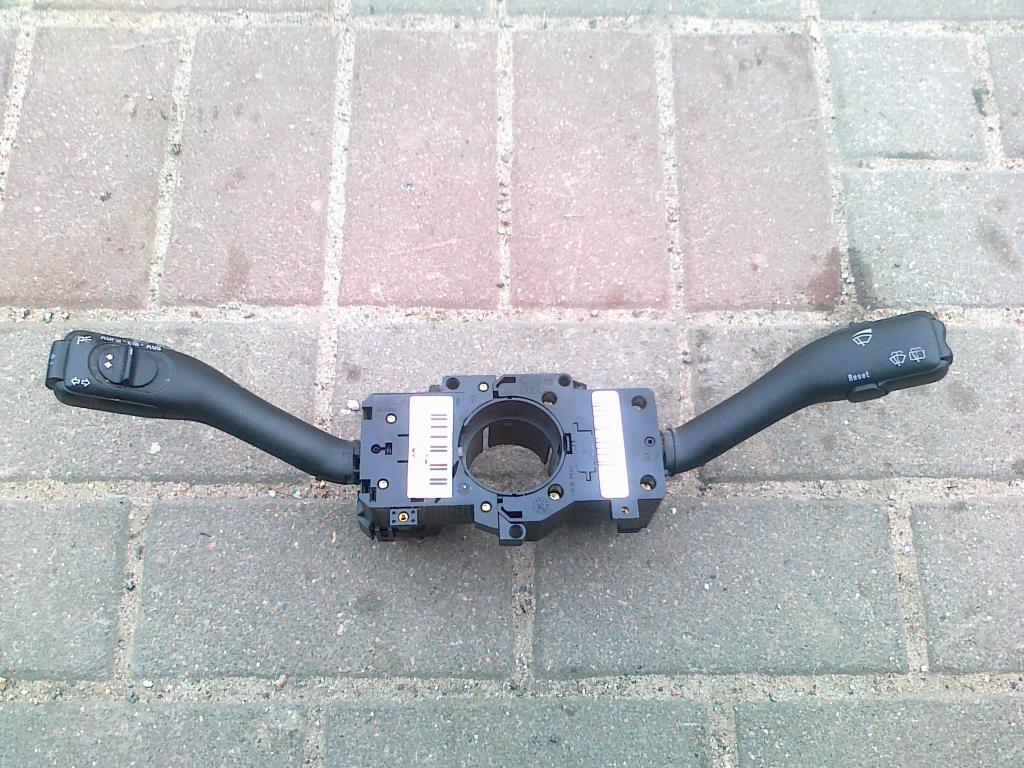 ПЕРЕКЛЮЧАТЕЛИ ПОД КРУИЗ-КОНТРОЛЬl0953513h AUDI A6 C5 97-04