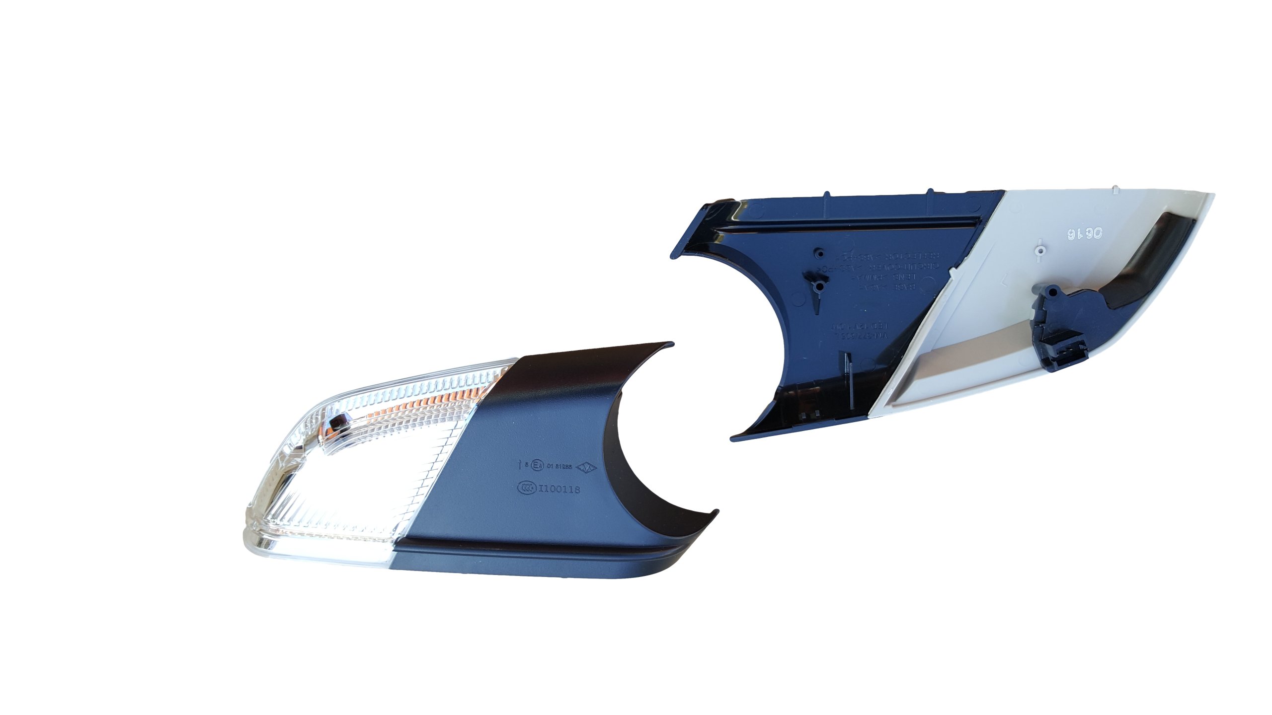 Zdjęcie AWparts KIERUNKOWSKAZ PRAWY DO OCTAVIA II 2004-2008