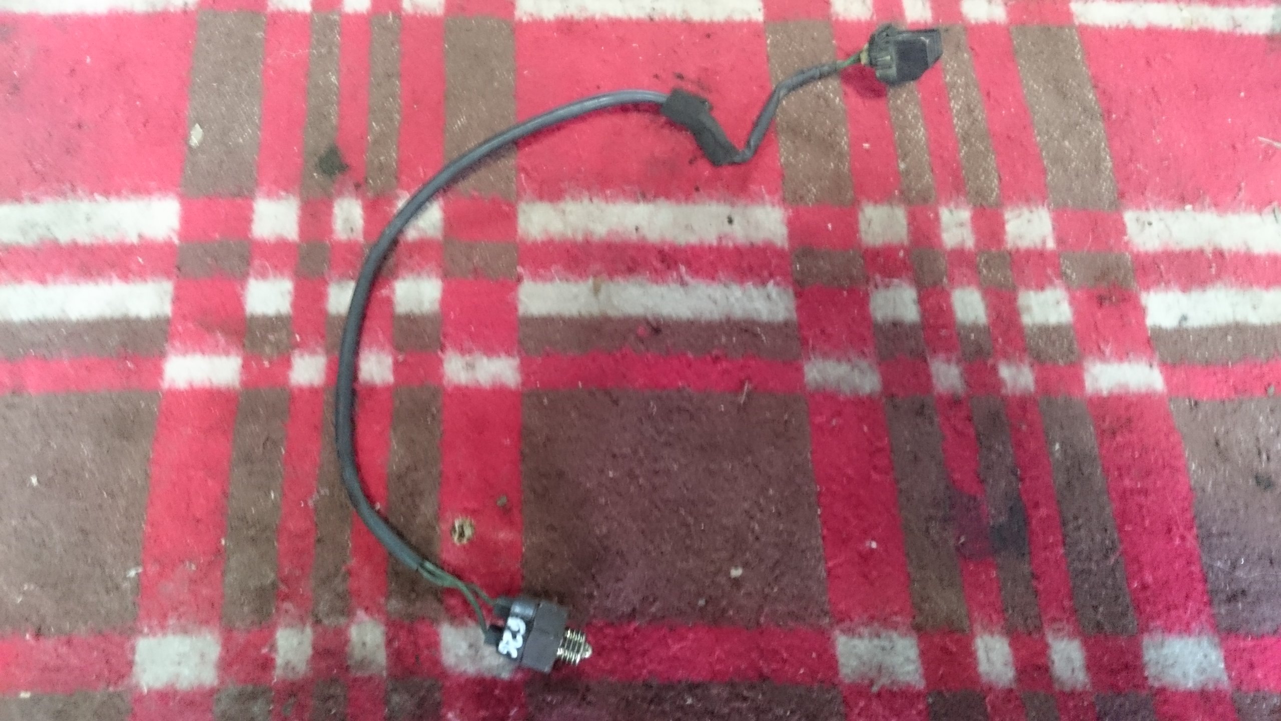 CZUJNIK SPALANIA STUKOWEGO MAZDA 626 IV GE 2.0