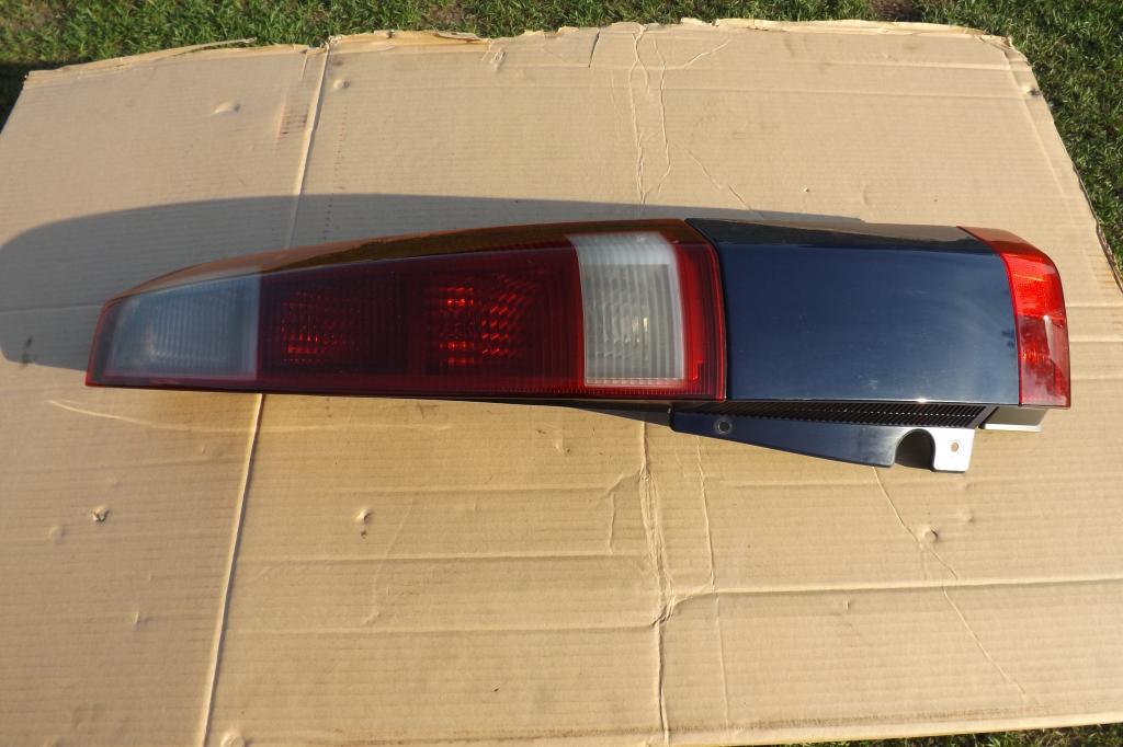 Фара задняя права в сборе - Opel Meriva A 2004r