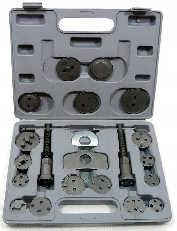 КОМПЛЕКТ ДЛЯ ЗАМЕНЫ ТОРМОЗНОЙ ЖИДКОСТИ + 21