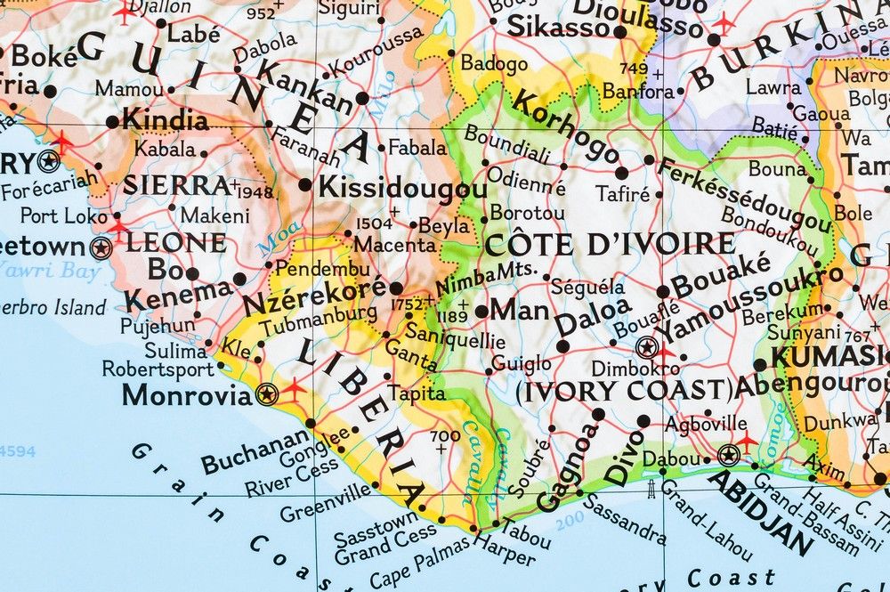 AFRYKA MAPA ŚCIENNA POLITYCZNA NATIONAL GEOGRAPHIC Rok wydania 2019