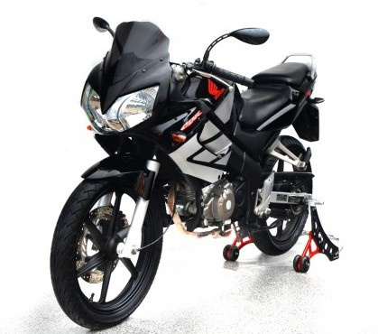 Loster sklo krytu Honda Cbr 125 R 04-06