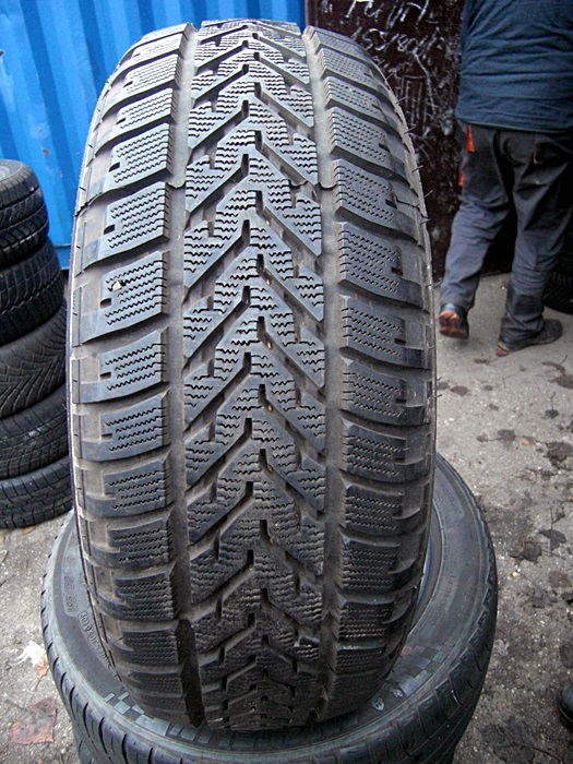 OPONA ZIMOWA PIRELLI WINTER 210 PERFORMANCE EVO 205/55R16 91 T, 7,68 MM EAN (GTIN) 8019227268843