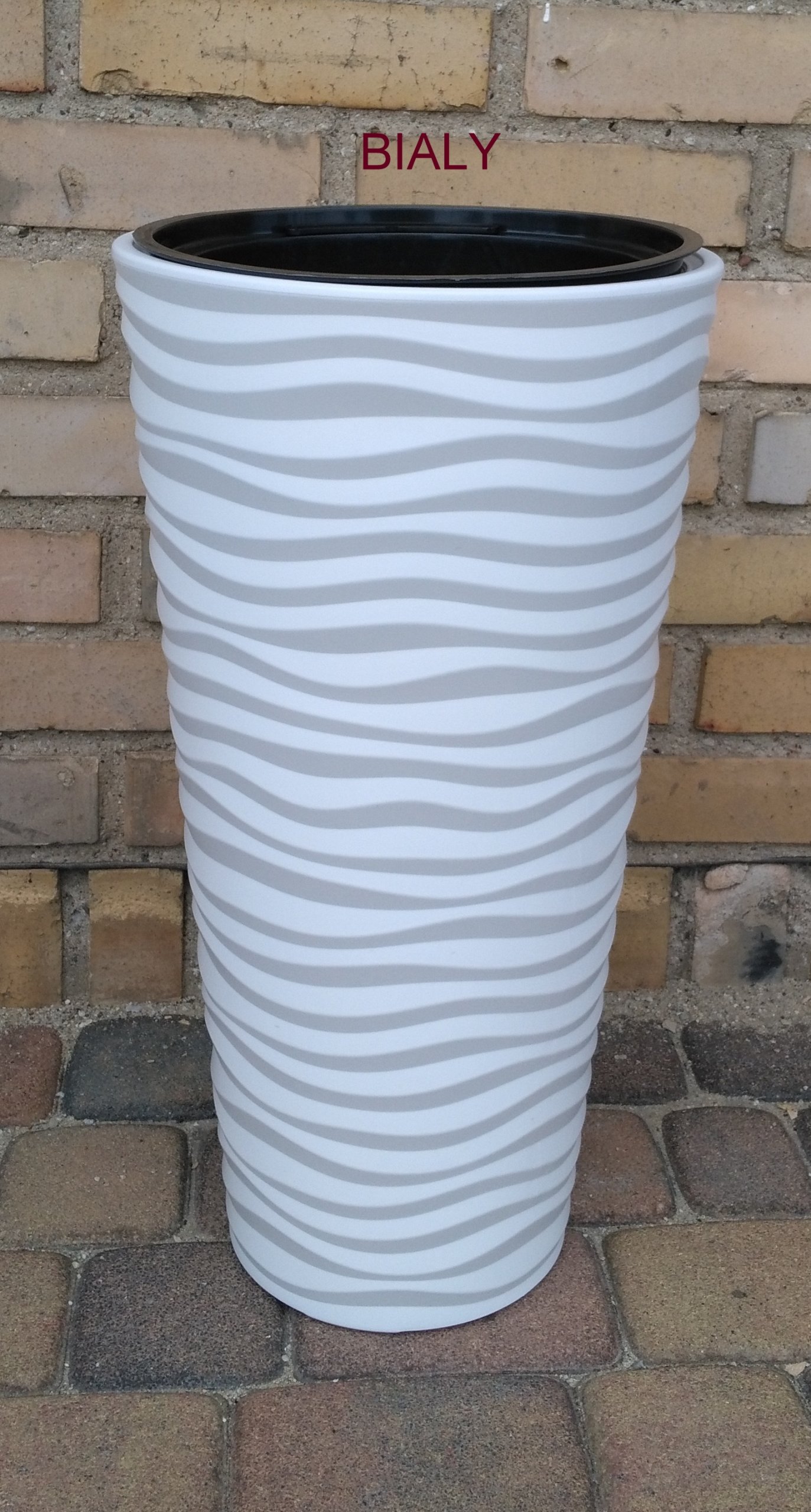 DONICA SAHARA WYSOKA Z WKŁADEM 3D KOLORY H79 FI40 Marka Form-Plastic