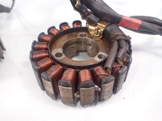 STATOR ISKROWNIK ZAPŁON PIAGGIO MP3 250 SATELIS