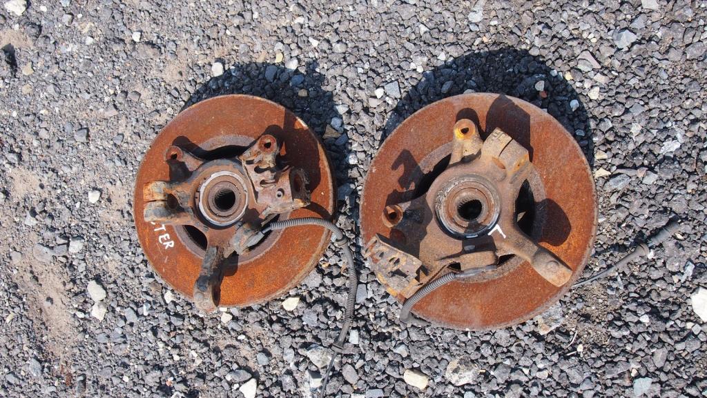 Маточина Master Movano передня ліва права ABS