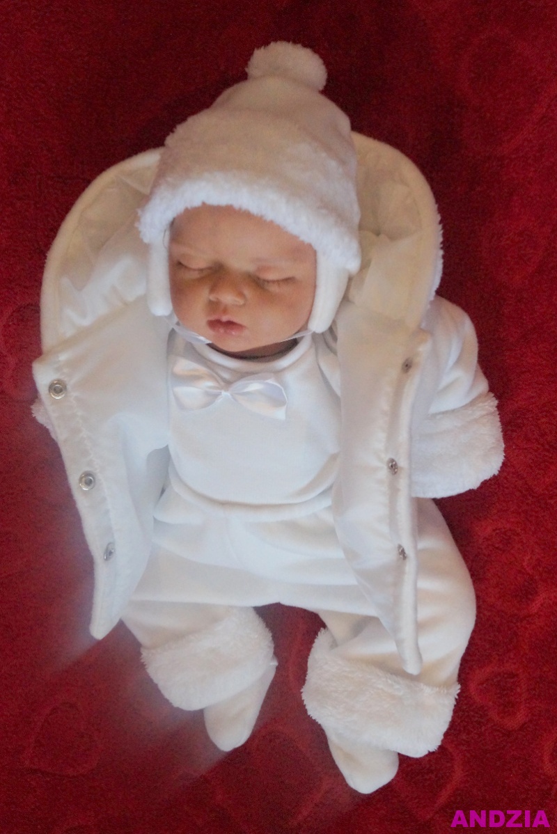 GaRNITuREK Komplet UBRANKO DO CHRZTU 62/68 Kolor biały