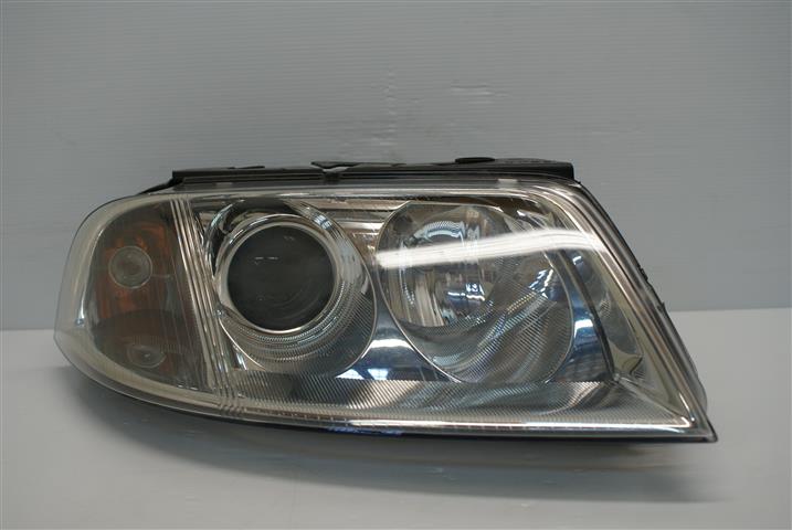 vw PASSAT B6 РЕСТАЙЛИНГ 00-05r. фонарь задний правый перед оригинал.