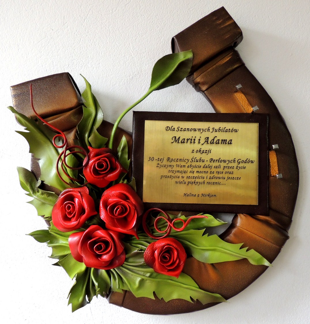 Jubileuszowy Podkowa z dedykacją i Różami