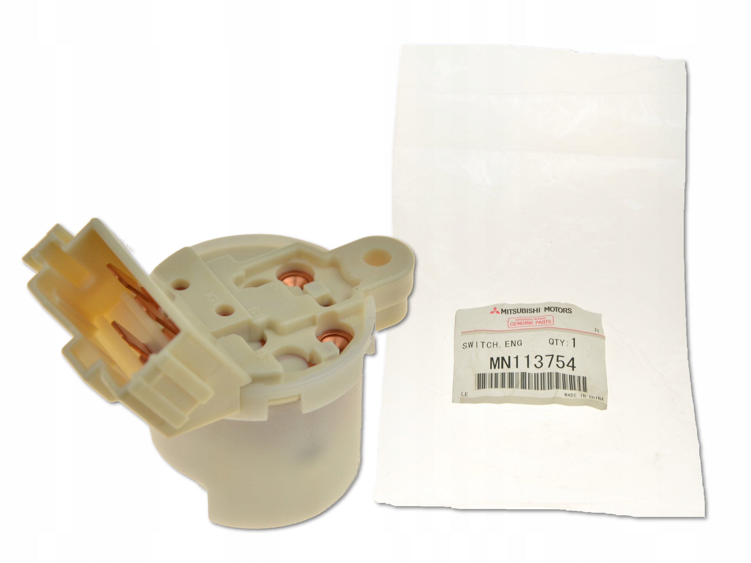 MN113754 - MITSUBISHI OUTLANDER CU 03-06 КУБ ЗАЖИГАНИЯ НОВЫЙ