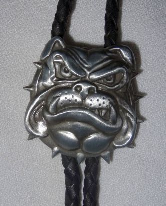 Bolo kravata westernová Bojový pes Buldoček pletenina přírodní kůže