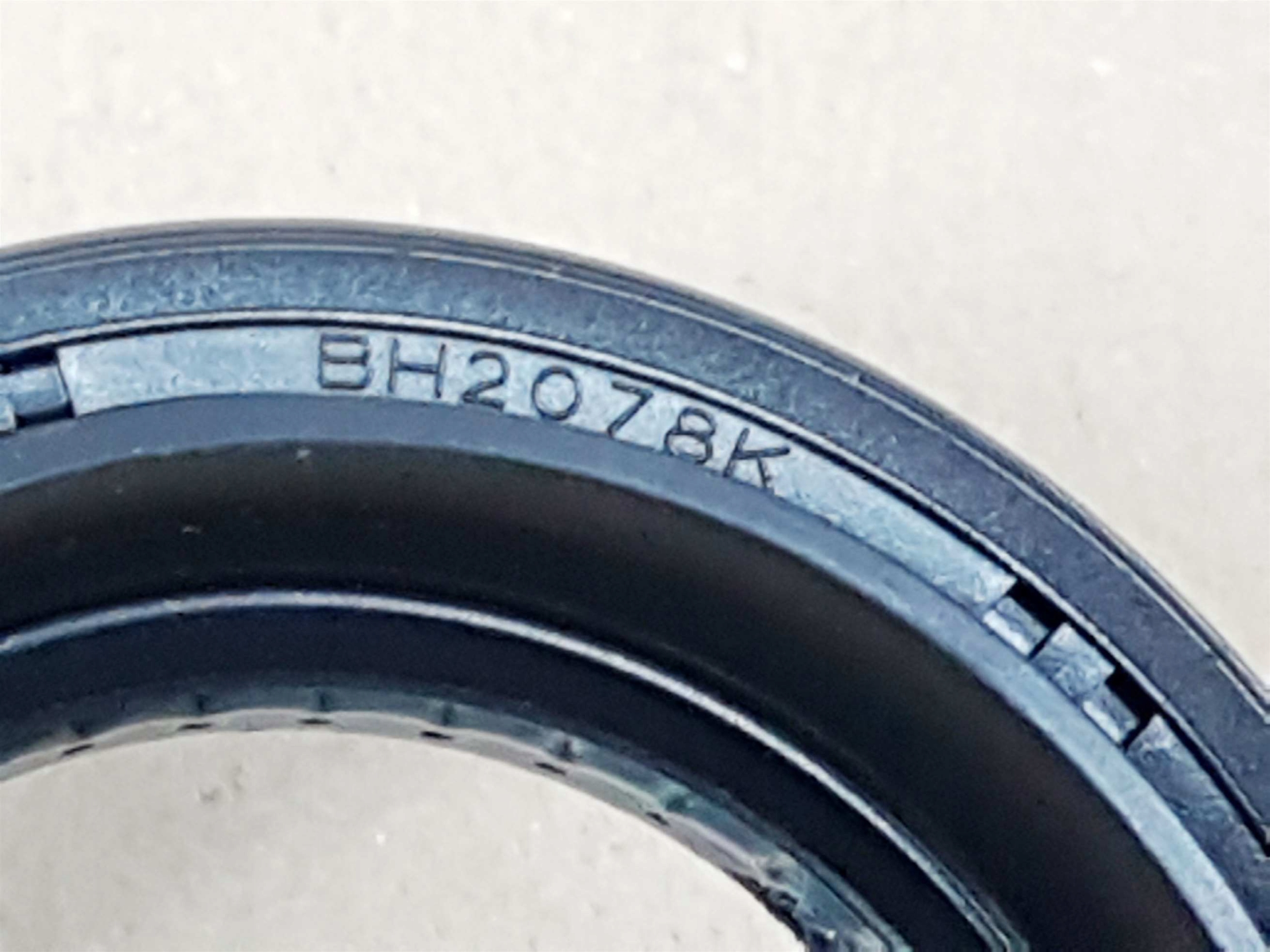 PASEO 97 99 SIMERING USZCZELNIACZ POLOSI PRAWY Typ silnika Benzyna Diesel