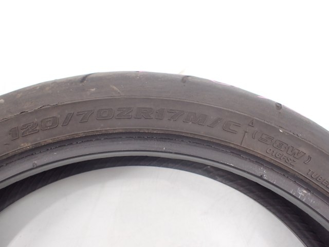 Bridgestone Battlax BT016F 120/70/17 2,4mm Pneumatika Profil pneumatík 70