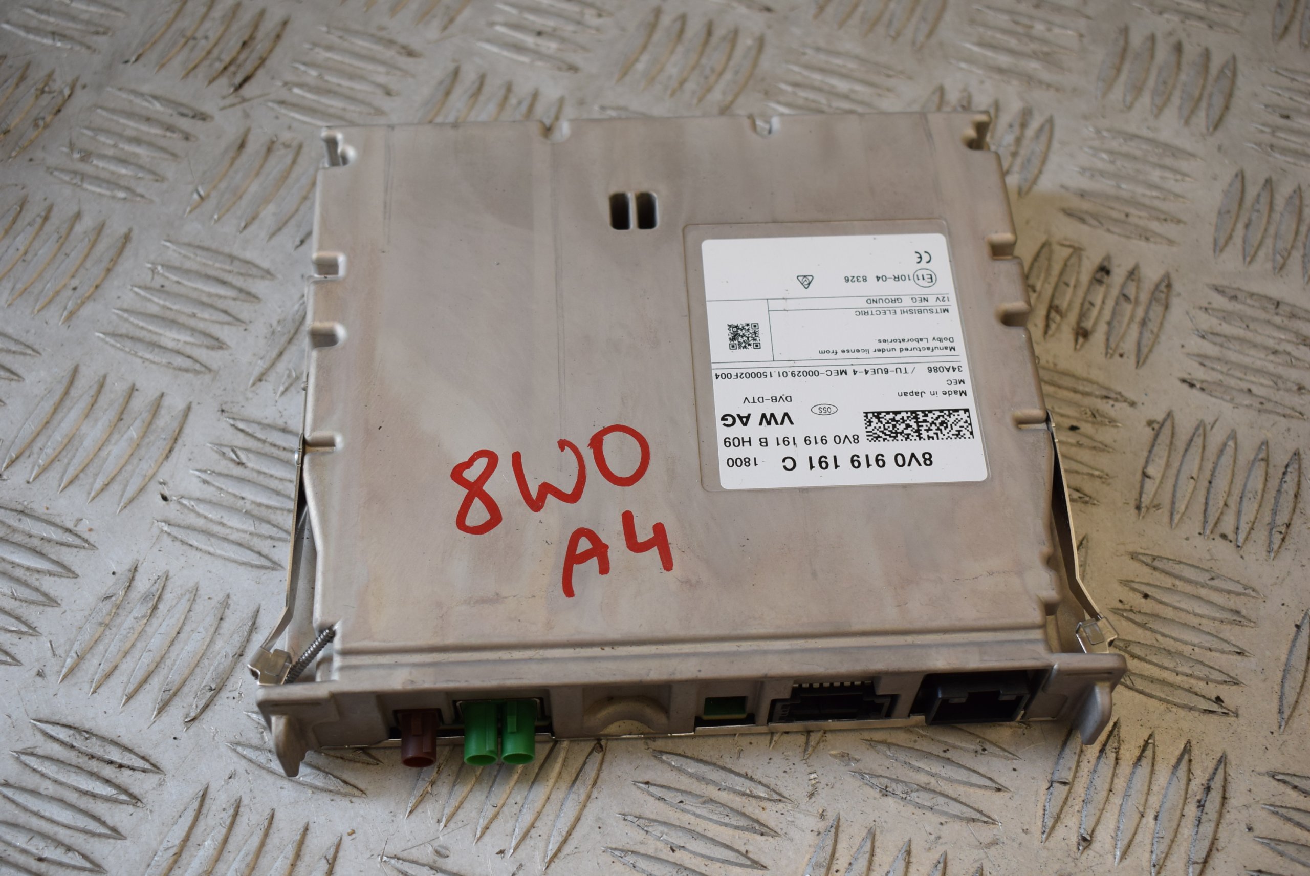 8V0919191C - ТВ-тюнер DVBT ТВ AUDI A4 B9 8W0