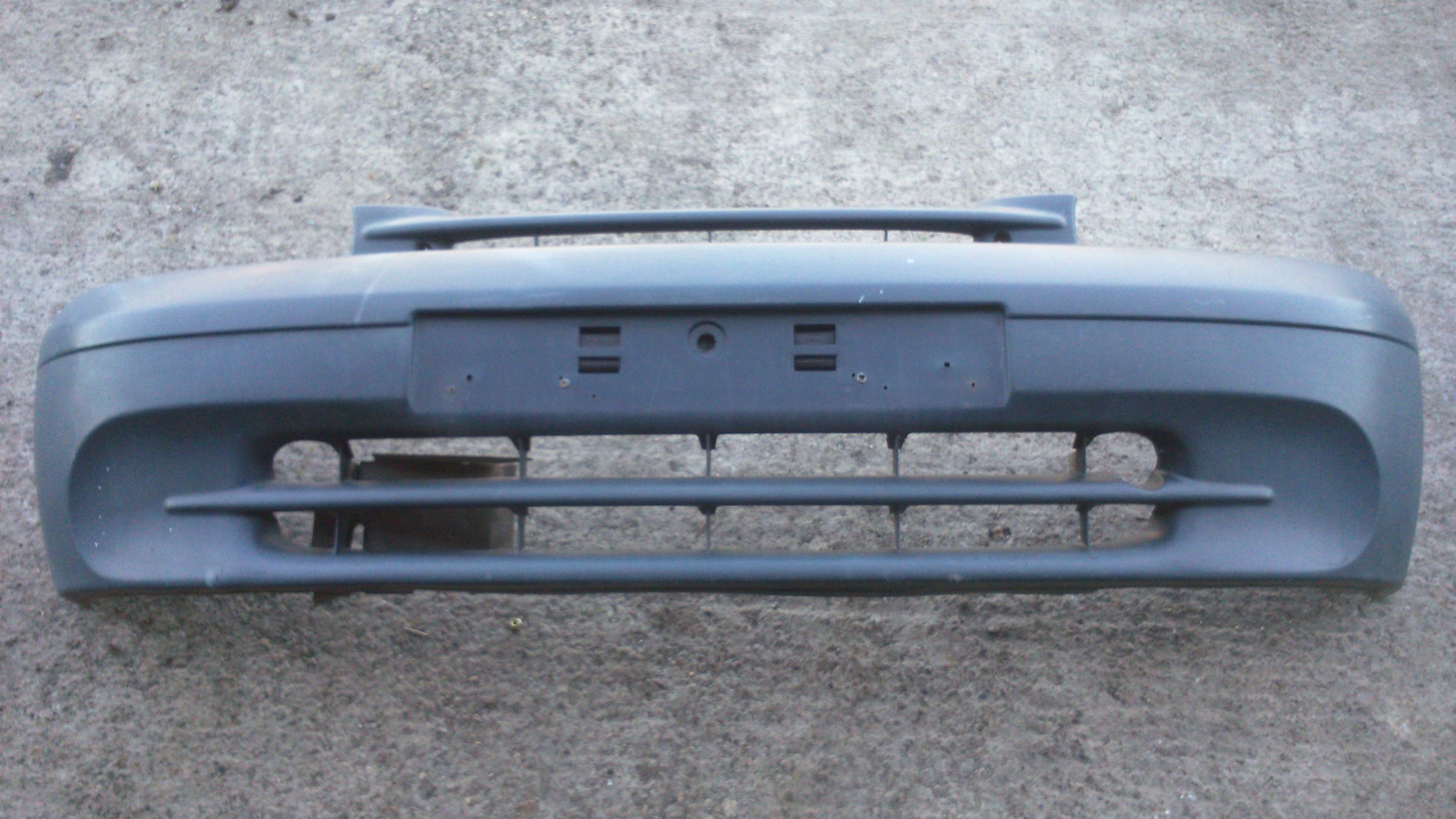 RENAULT KANGOO 97-05 ZDERZAK PRZEDNI