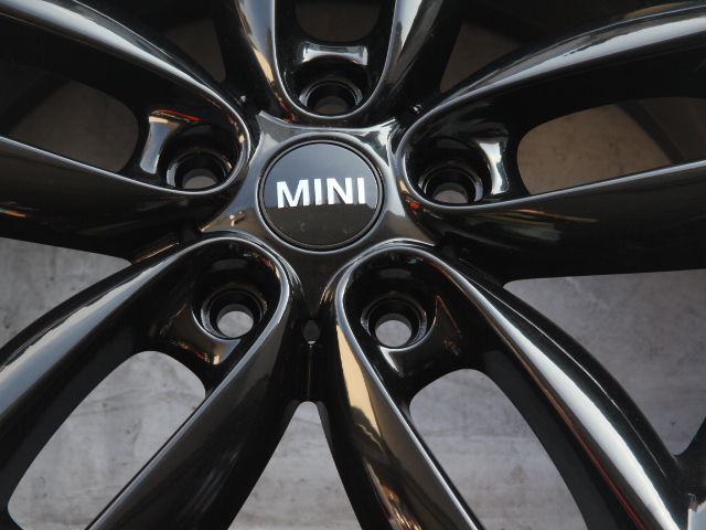 Оригінал MINI COOPER R60 17 CALI 9803723 N17 . 36 Код producenta 9803723 foto 0