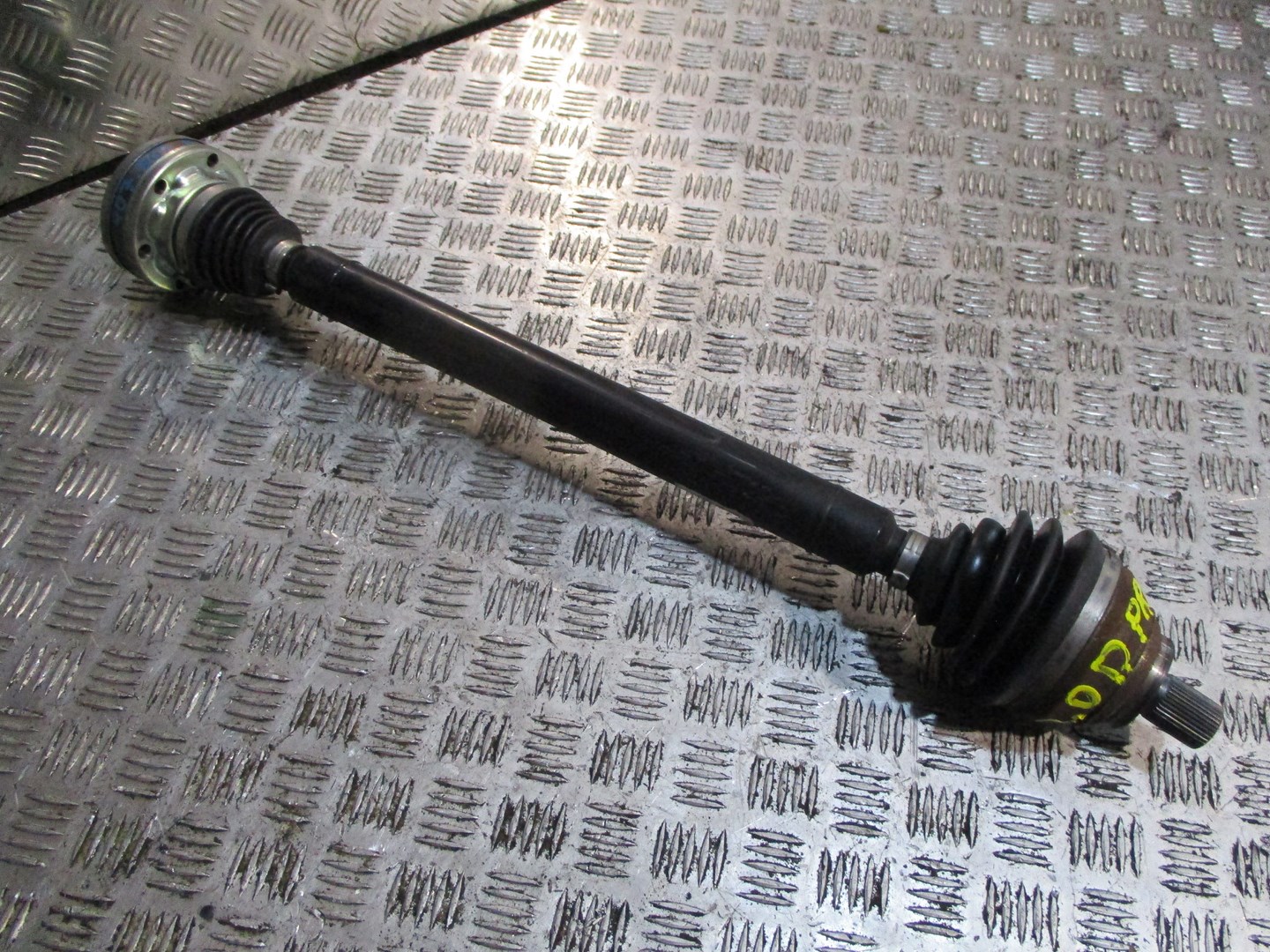 Пыввысь AUDI Q3u0 2d ПРАВА