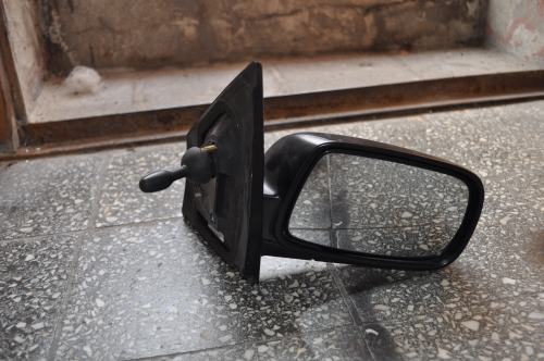 TOYOTA YARIS I 99-05 PRAWE RĘCZNE ORYGINAŁ