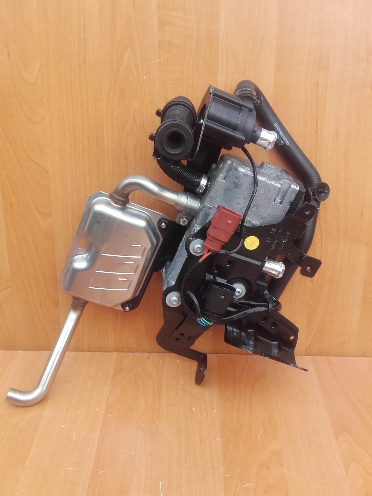 Webasto Audi A4 A5 8W0265081D B5S Benzyna Producent części Webasto