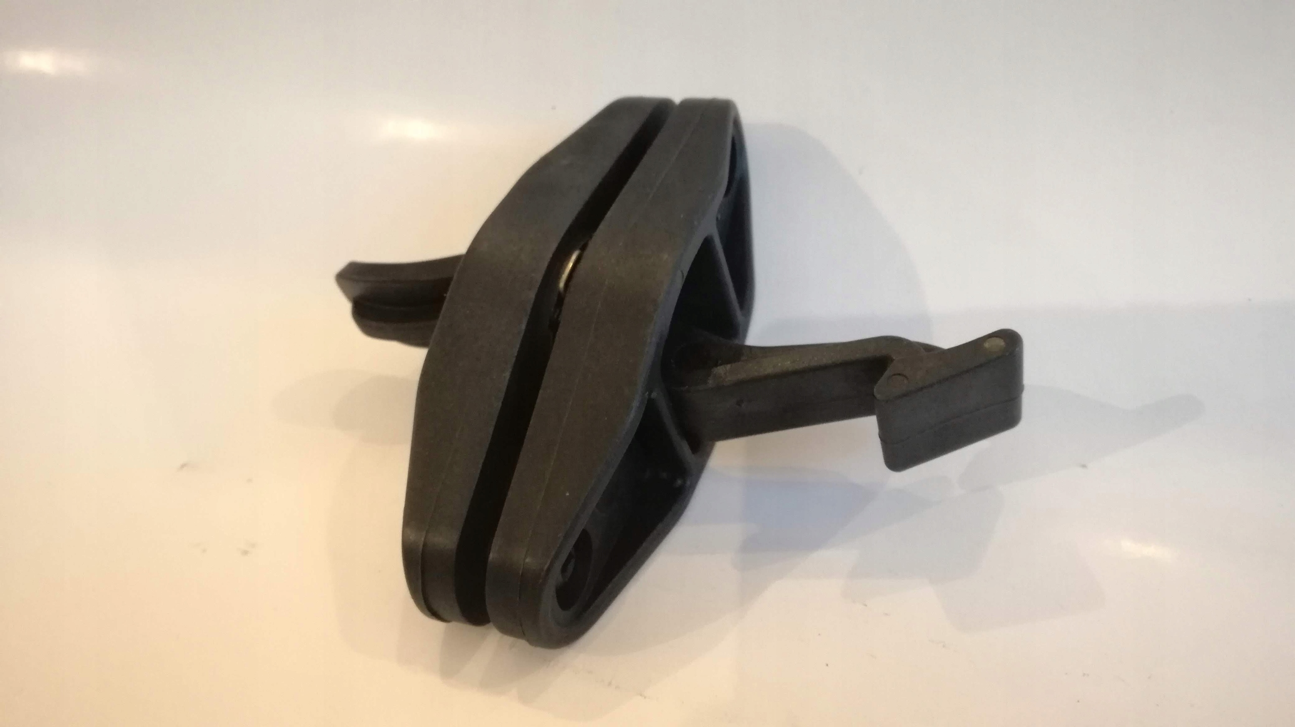 KLAMKA SZYBY BOCZNEJ CAT 1432830 Part number 1432830
