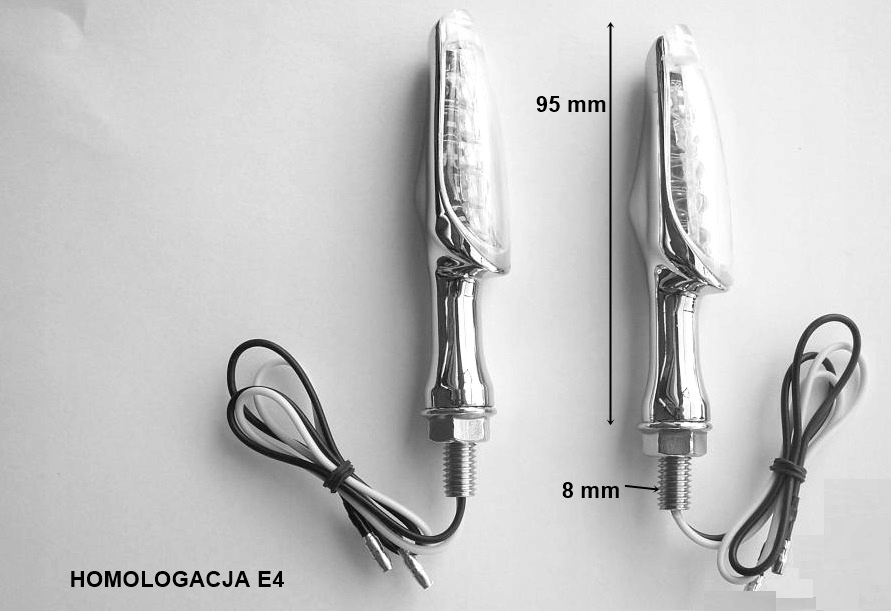 UNIWERSALNE KIERUNKOWSKAZY LED CHROM METAL PARA Waga produktu z opakowaniem jednostkowym 0.3 kg