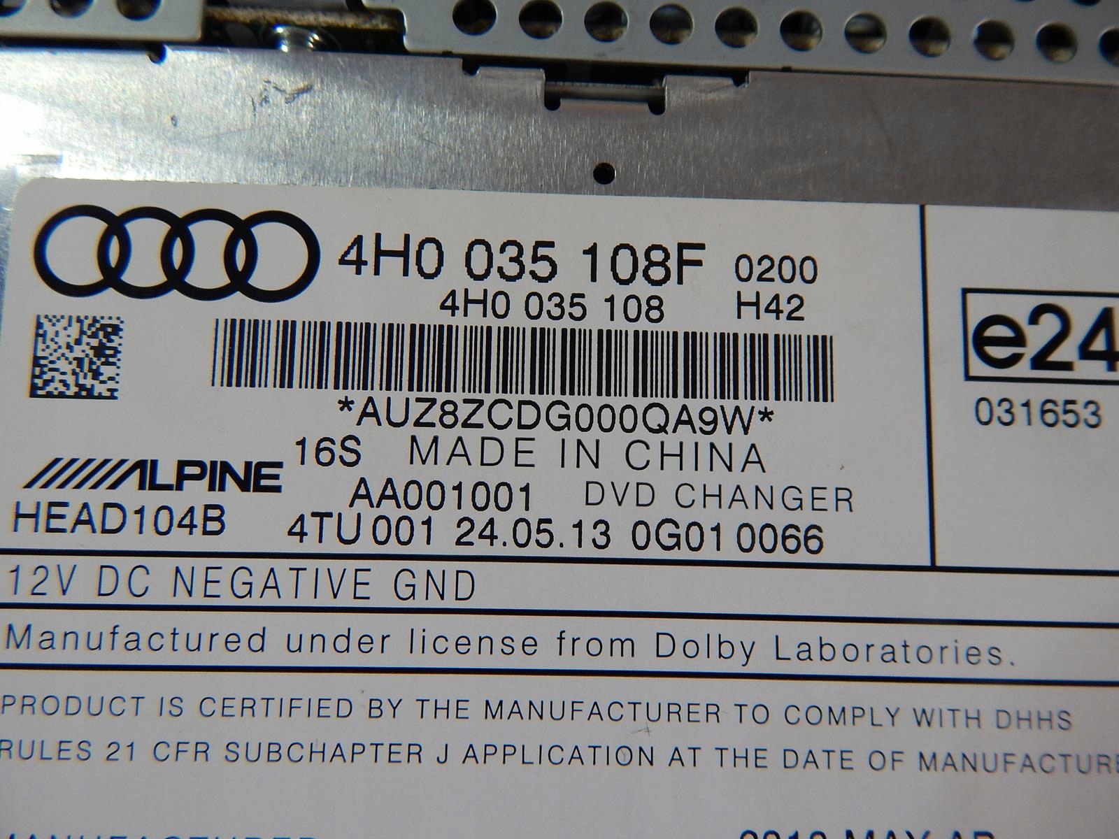 AUDI A8 L ZMIENIARKA DVD 4H0035108F Numer katalogowy części 4H0035108F