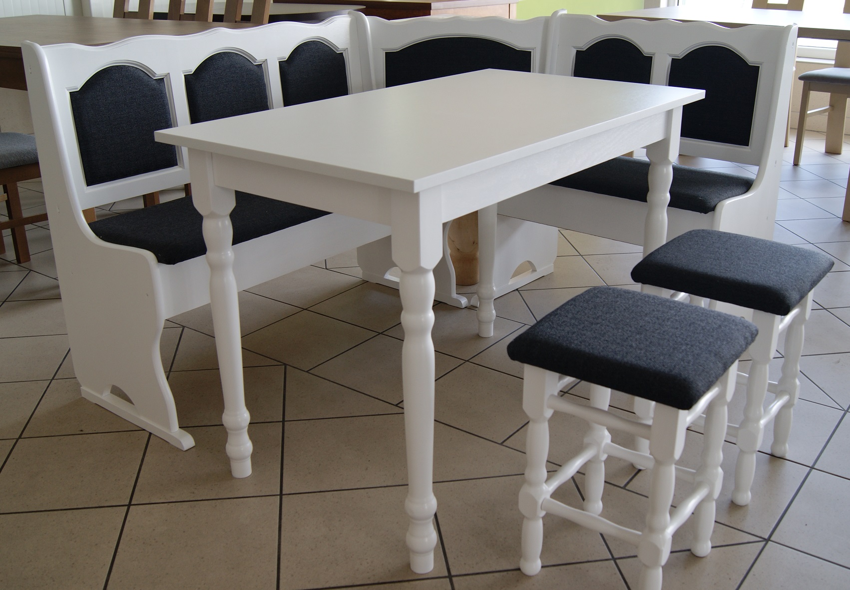 Narożnik kuchenny biały drewniany N4 kasetonowy Marka inna