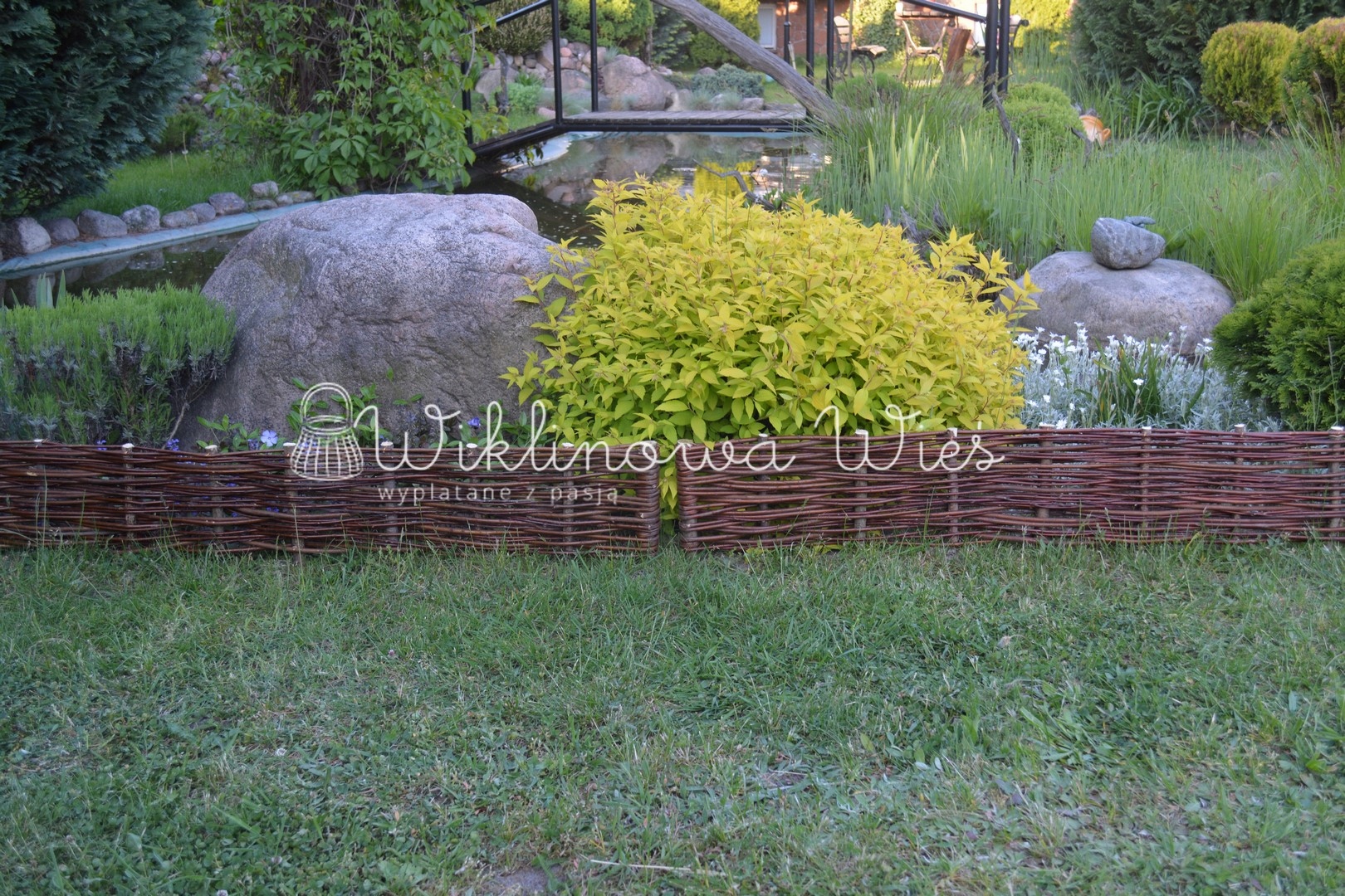 Palisada wiklinowa , płotek , obrzeże 20/60 cm Długość 60 cm