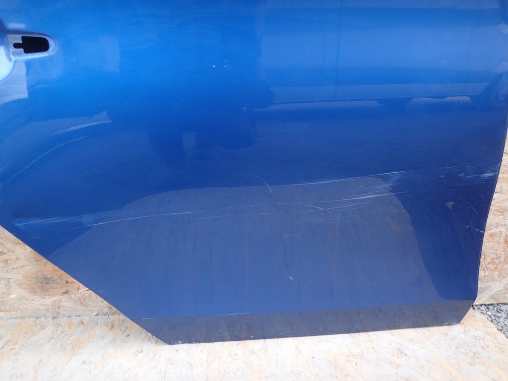 door right rear. right rear part BMW 1 E87 2004-2010R
