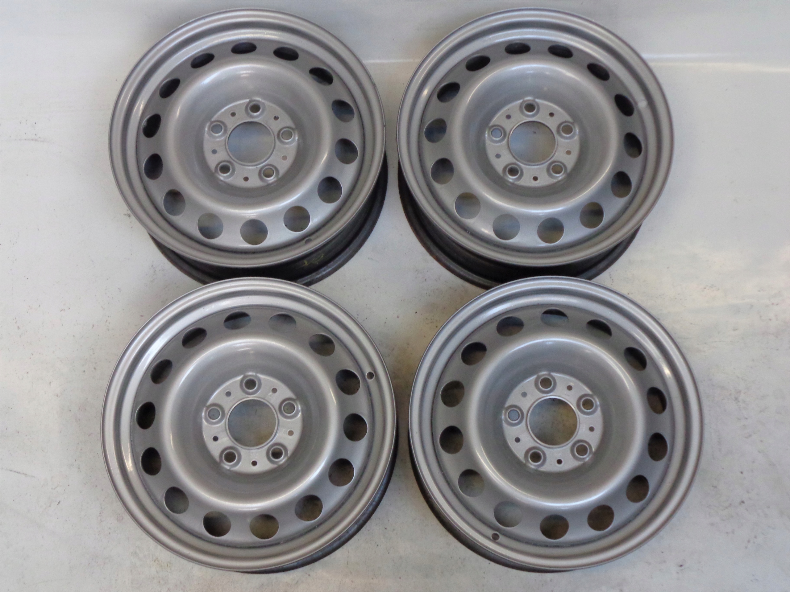 FELGI STALOWE 16 MINI COUNTRYMAN/PACEMAN ET46