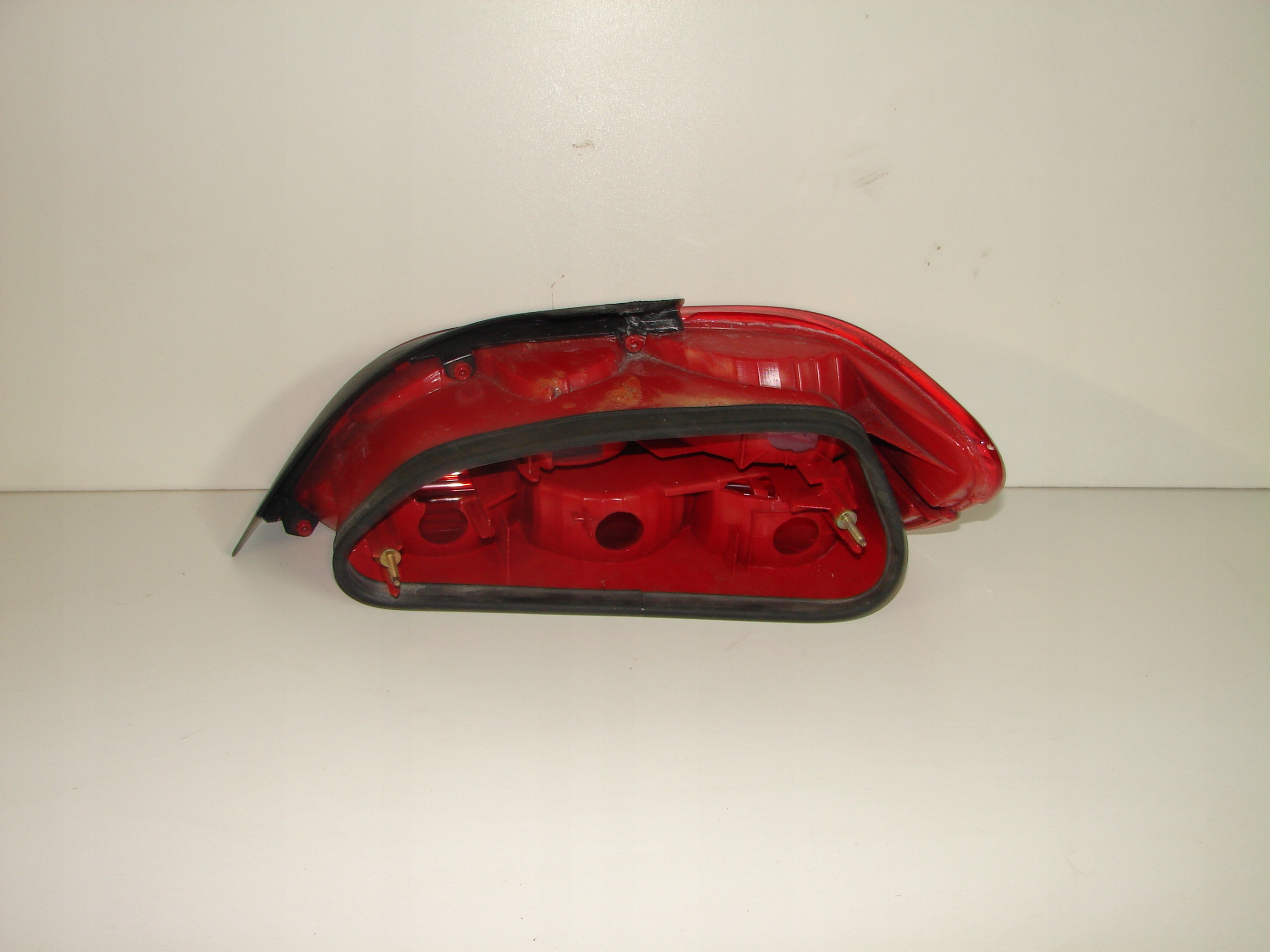 light rear rear part left PEUGEOT 406 99-04 SDN