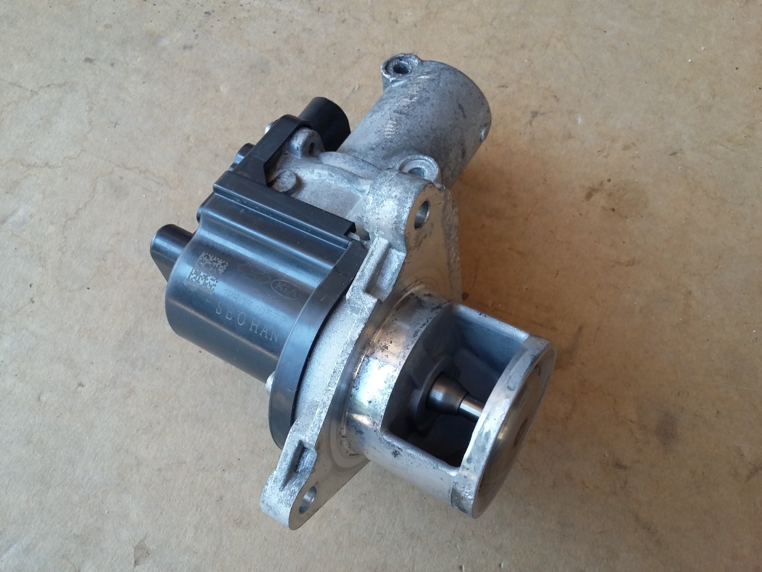 Hyundai Kia Zawor ЕГР 2.0 CRDI 28410-2f000
