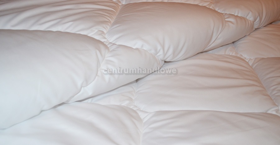 Kołdra gruba HAPPY MAXXX 155x200 INTER-WIDEX Sezonowość kołdry zimowa