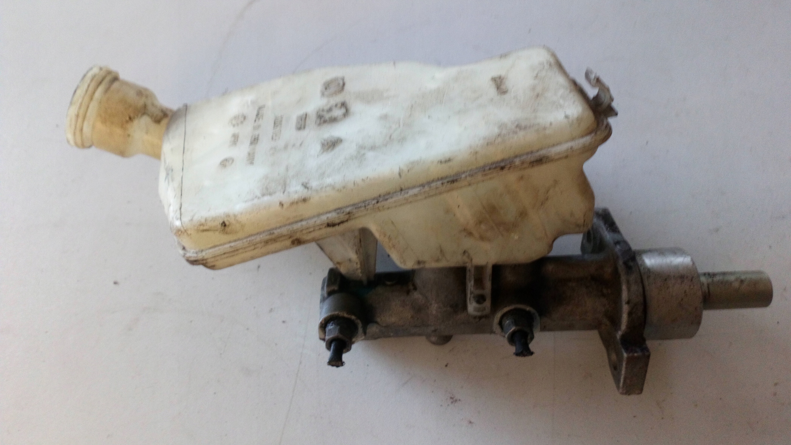 насос CITROEN C2 C3 Bosch 254195.79