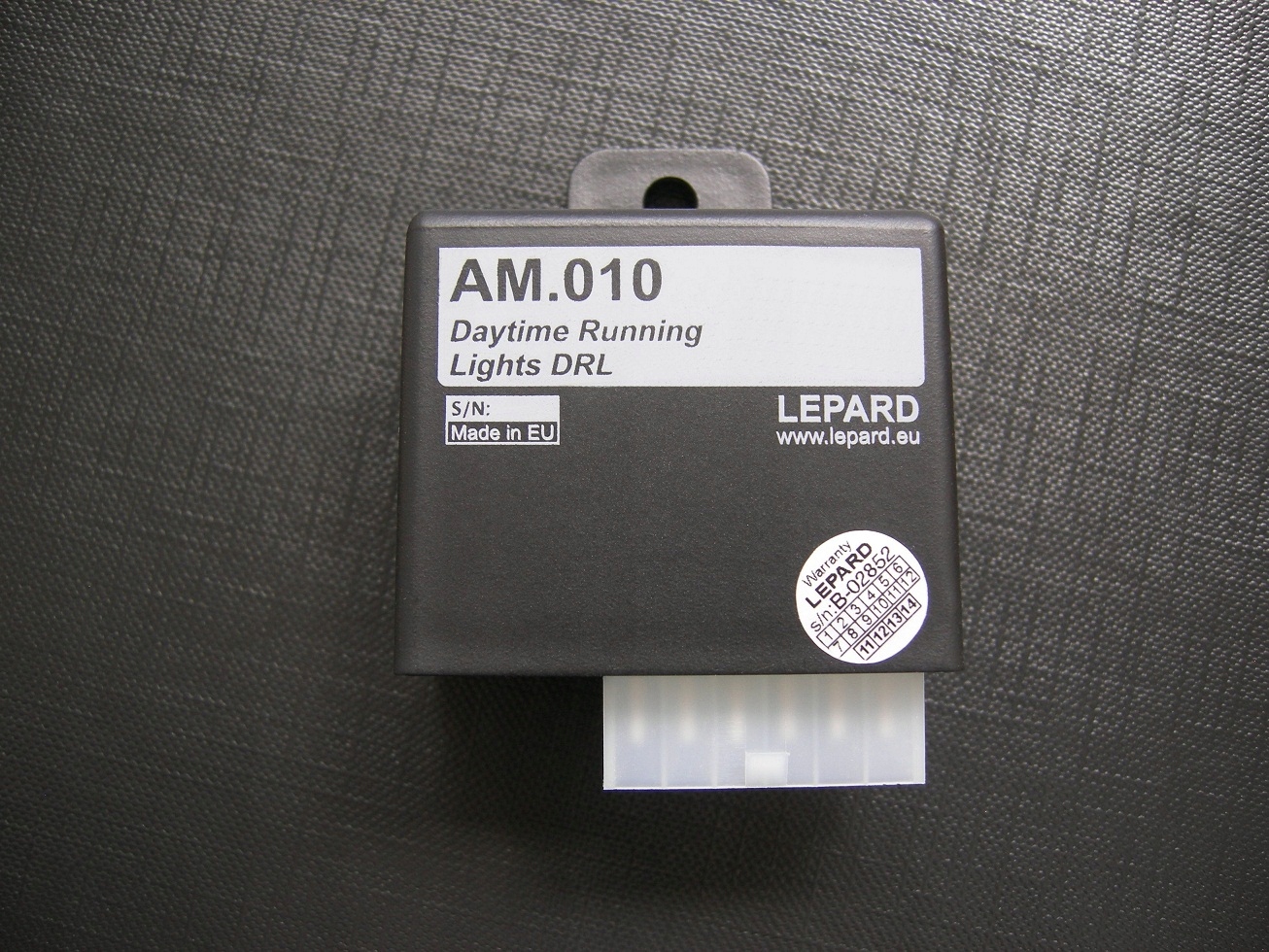 Modul Doswietlania Zakretow Doswietlanie DRL 24V Manufacturer catalog number AM 010 13 1 24