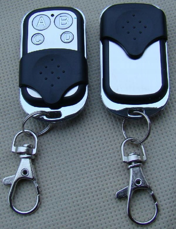 ZDALNE STEROWANIE 4 KANALOWE + 2 PILOTY RADIOLINIA Producent Inna