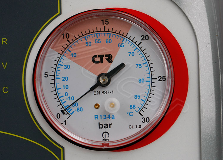 Maszyna do klimatyzacji Automat Włoska Denso R134a Wydajność pompy próżniowej 166 l/min