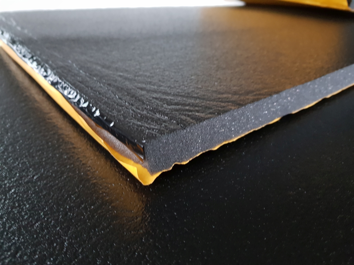 pianka mata gąbka z klejem wyciszająca / termiczna Typ samochodu Samochody osobowe Samochody dostawcze Samochody ciężarowe